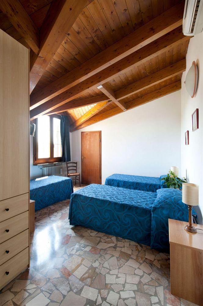 Hotel Caselle San Lazzaro di Savena Kültér fotó